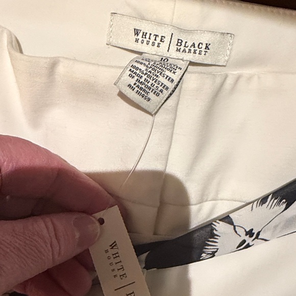 WHBM Dressy Poly Shorts with Scarf NWT - Picture 2 of 4